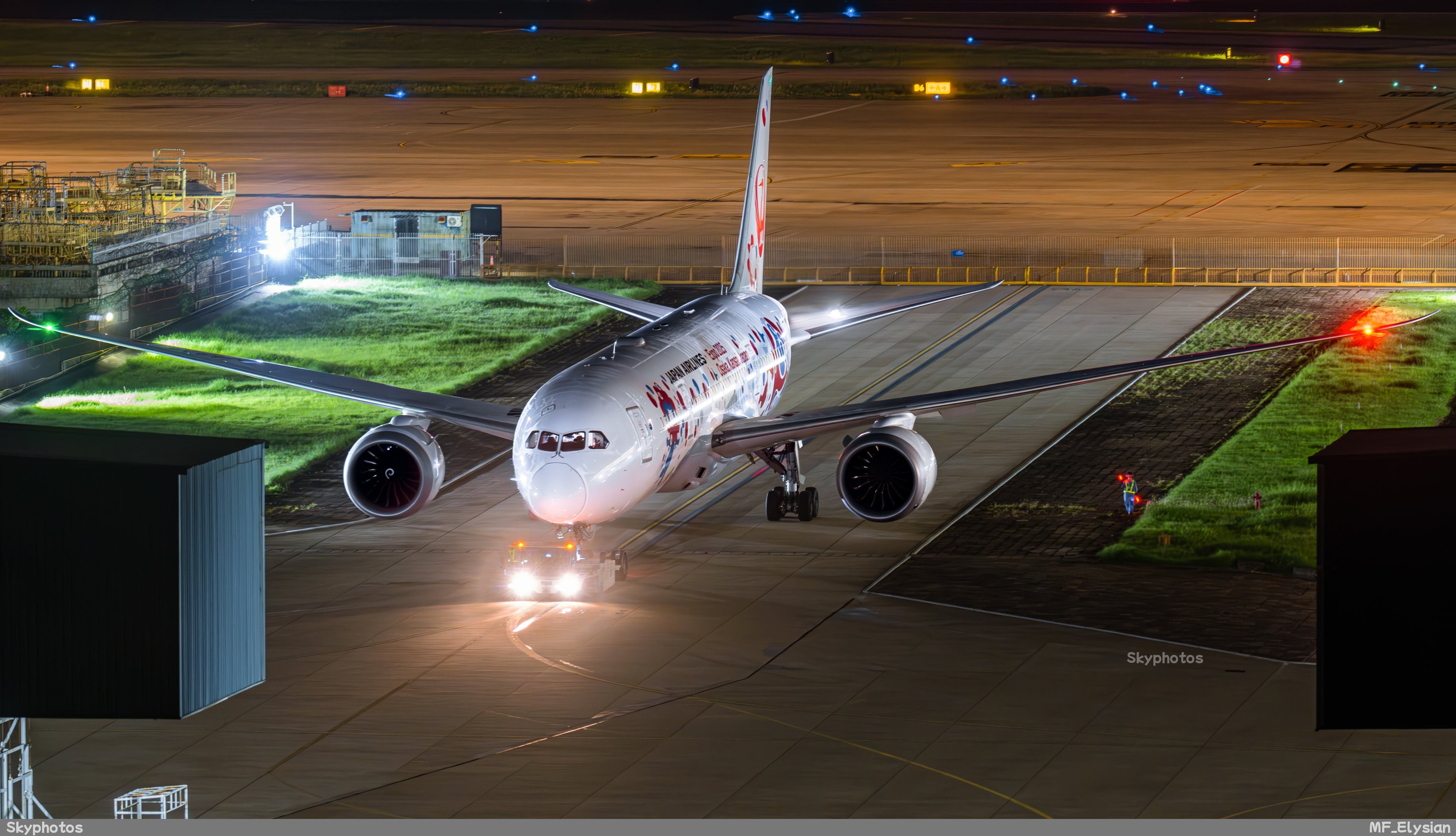 日本航空 Boeing 787-8