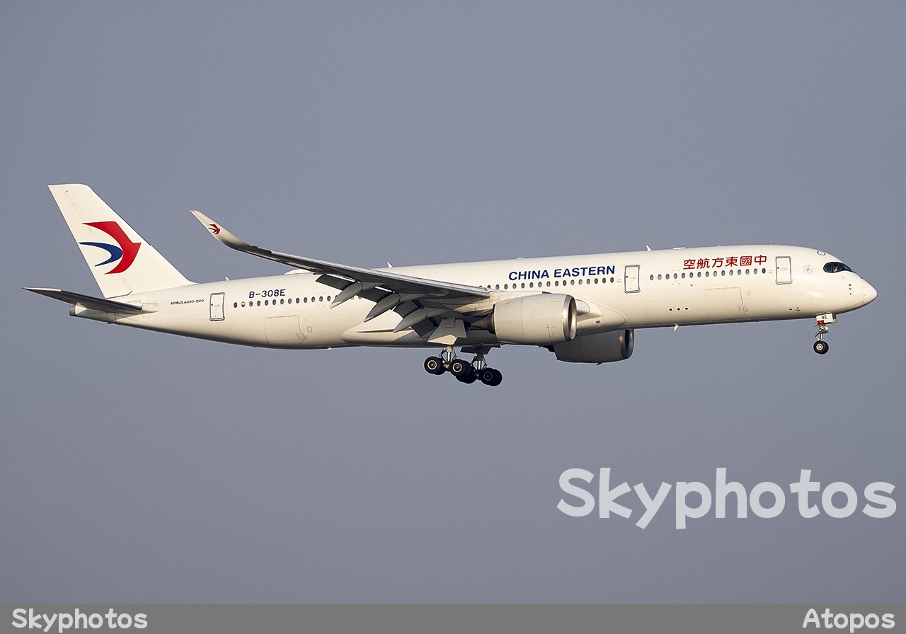 中国东方航空 Airbus A350-941
