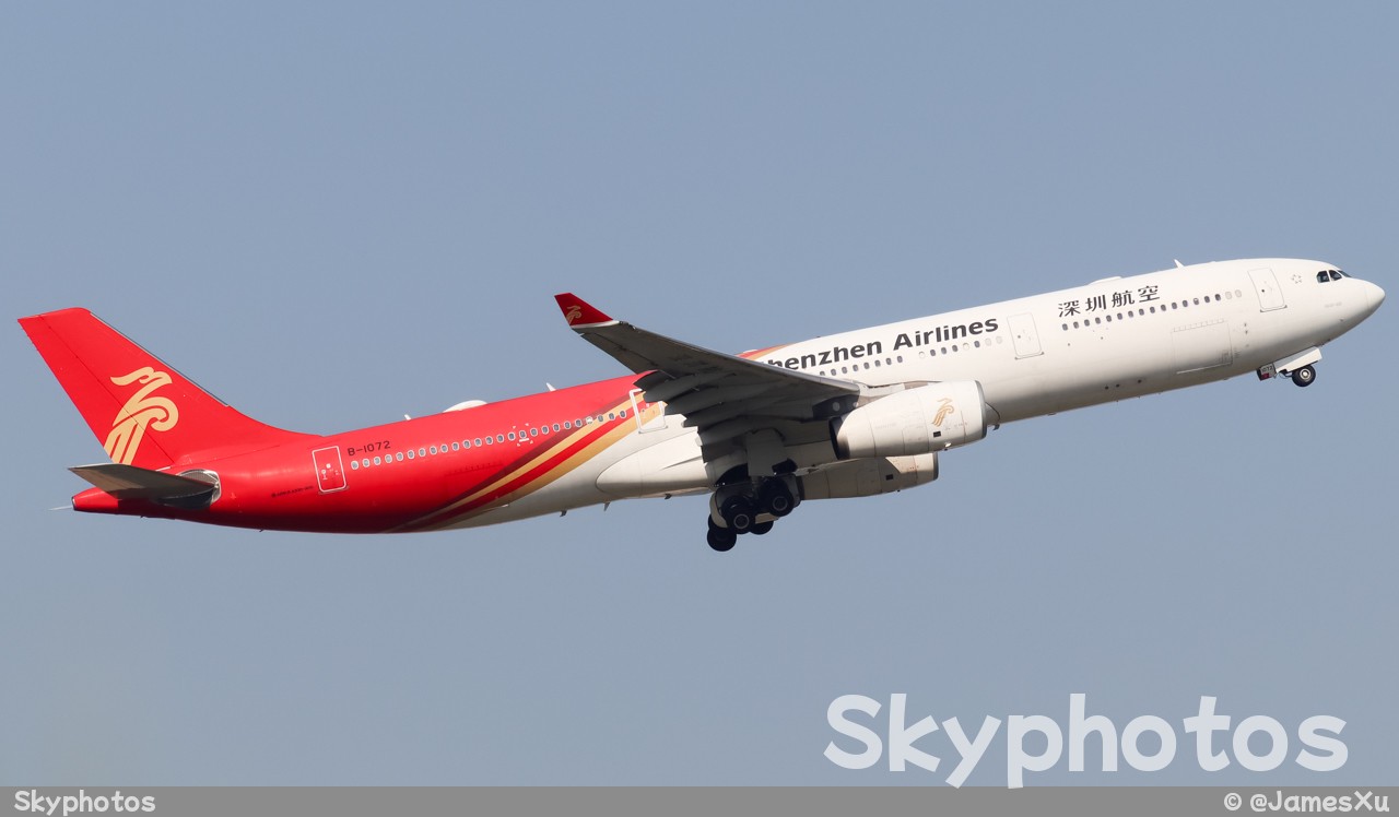 深圳航空 A330-343