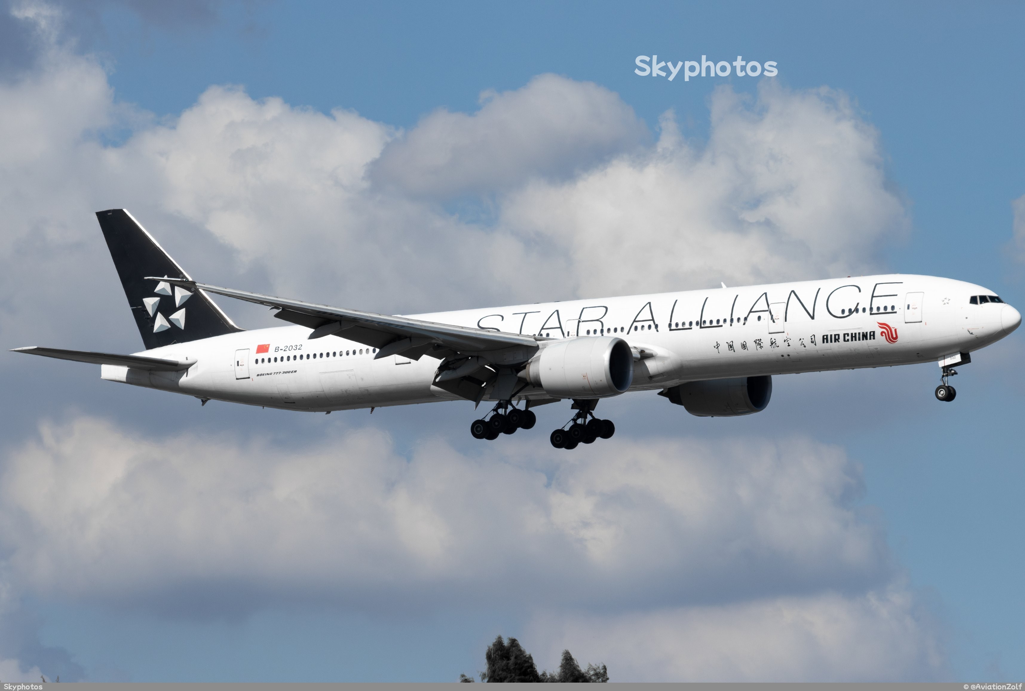 中国国际航空 Boeing 777-39L(ER)