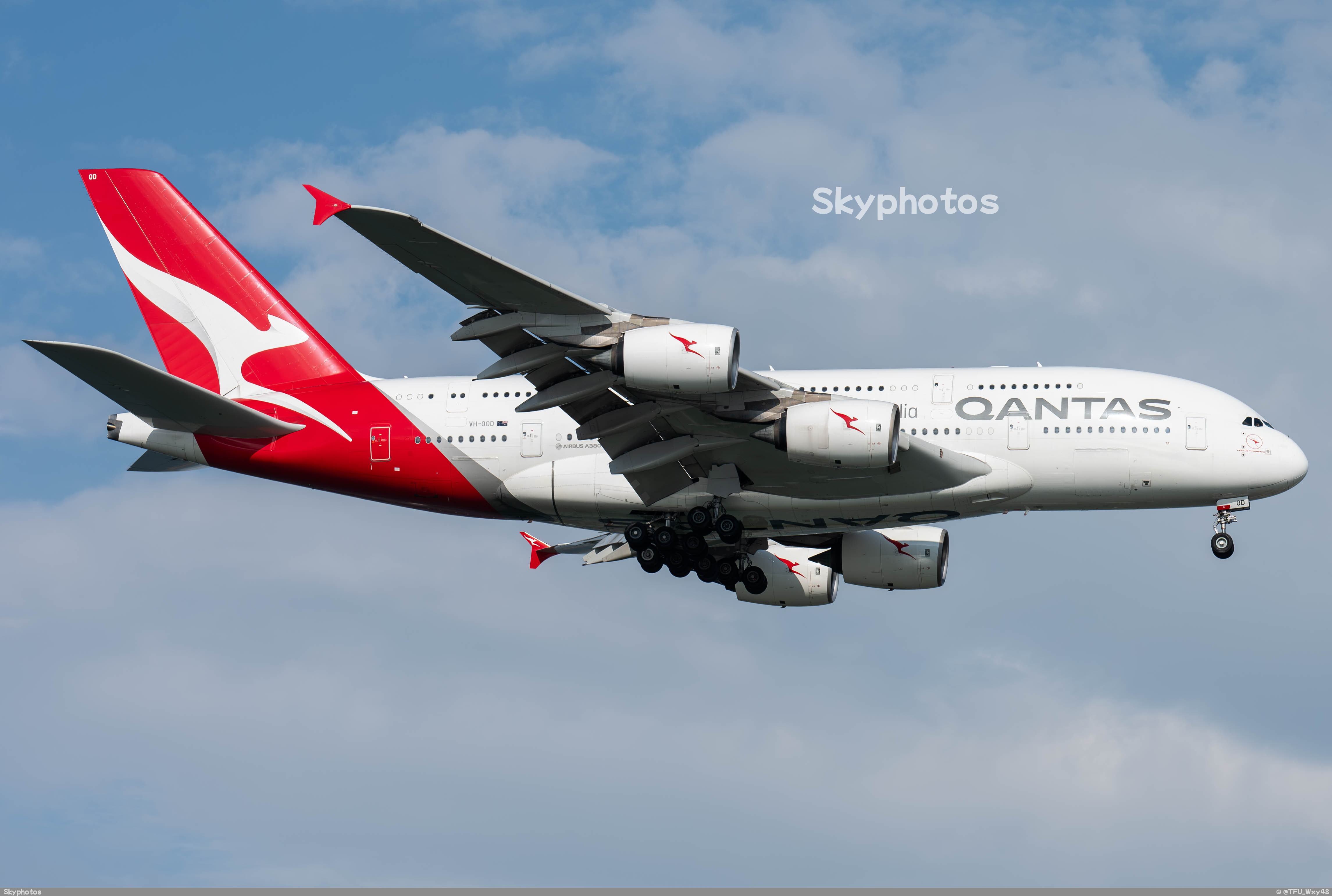 Qantas Airways Limited Airbus A380-800