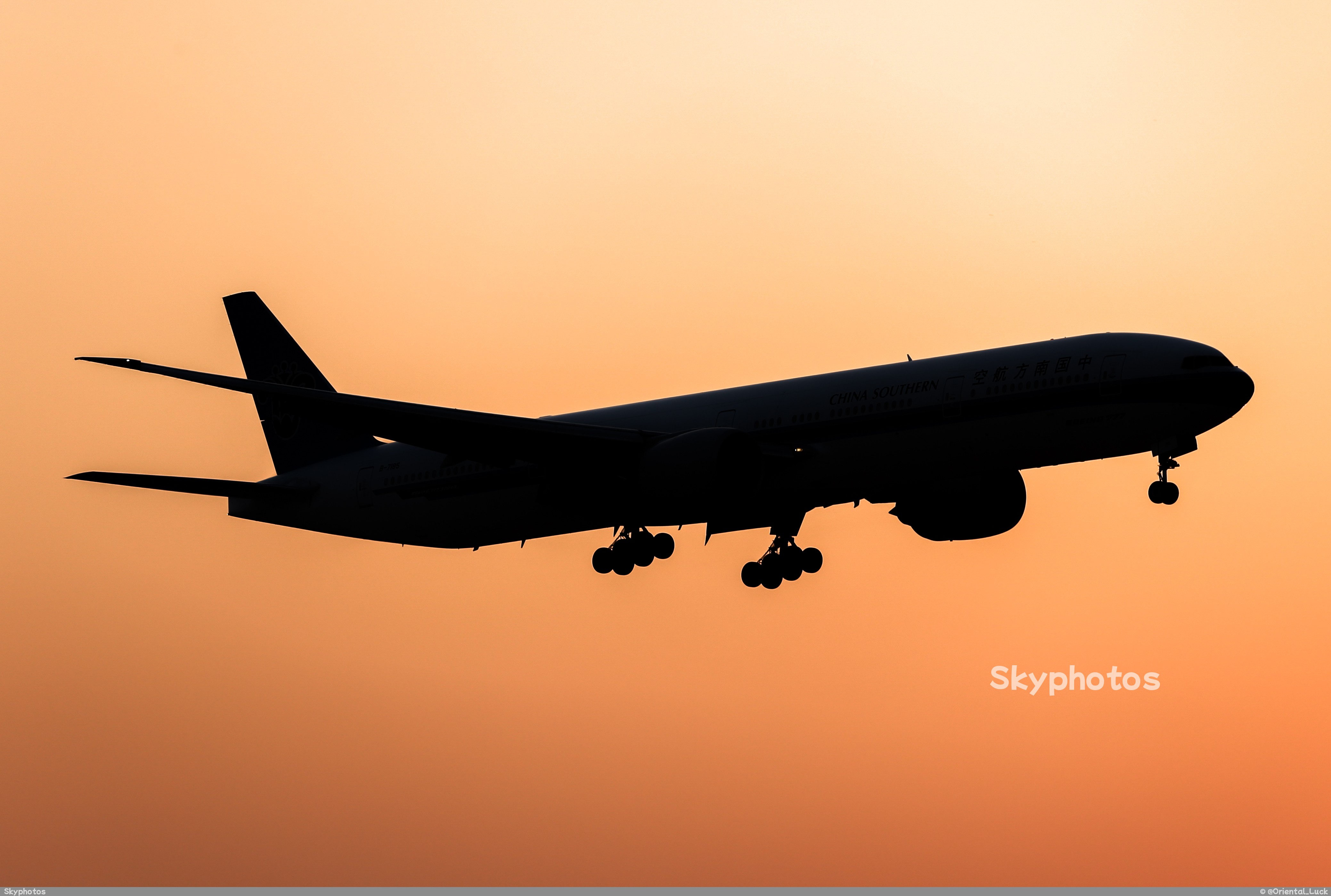 中国南方航空 Boeing777-31BER