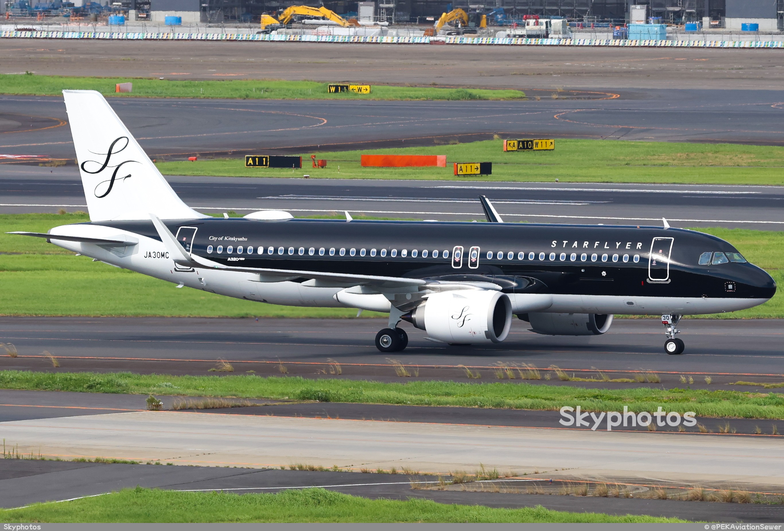 Starflyer Airlines Airbus A320-200