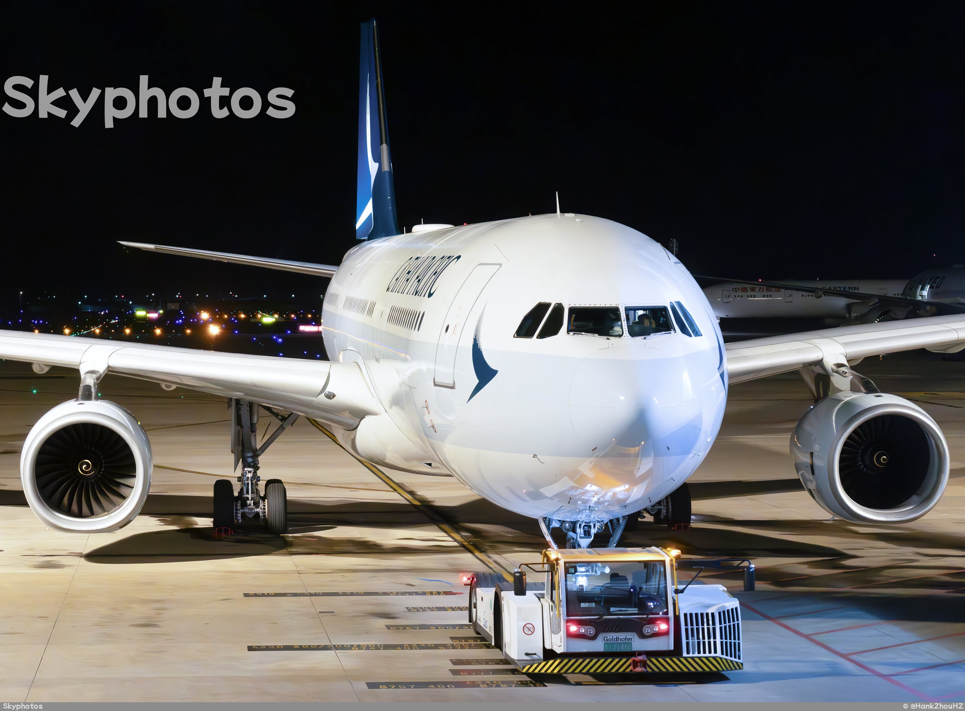 国泰航空 Airbus A330-343(E)