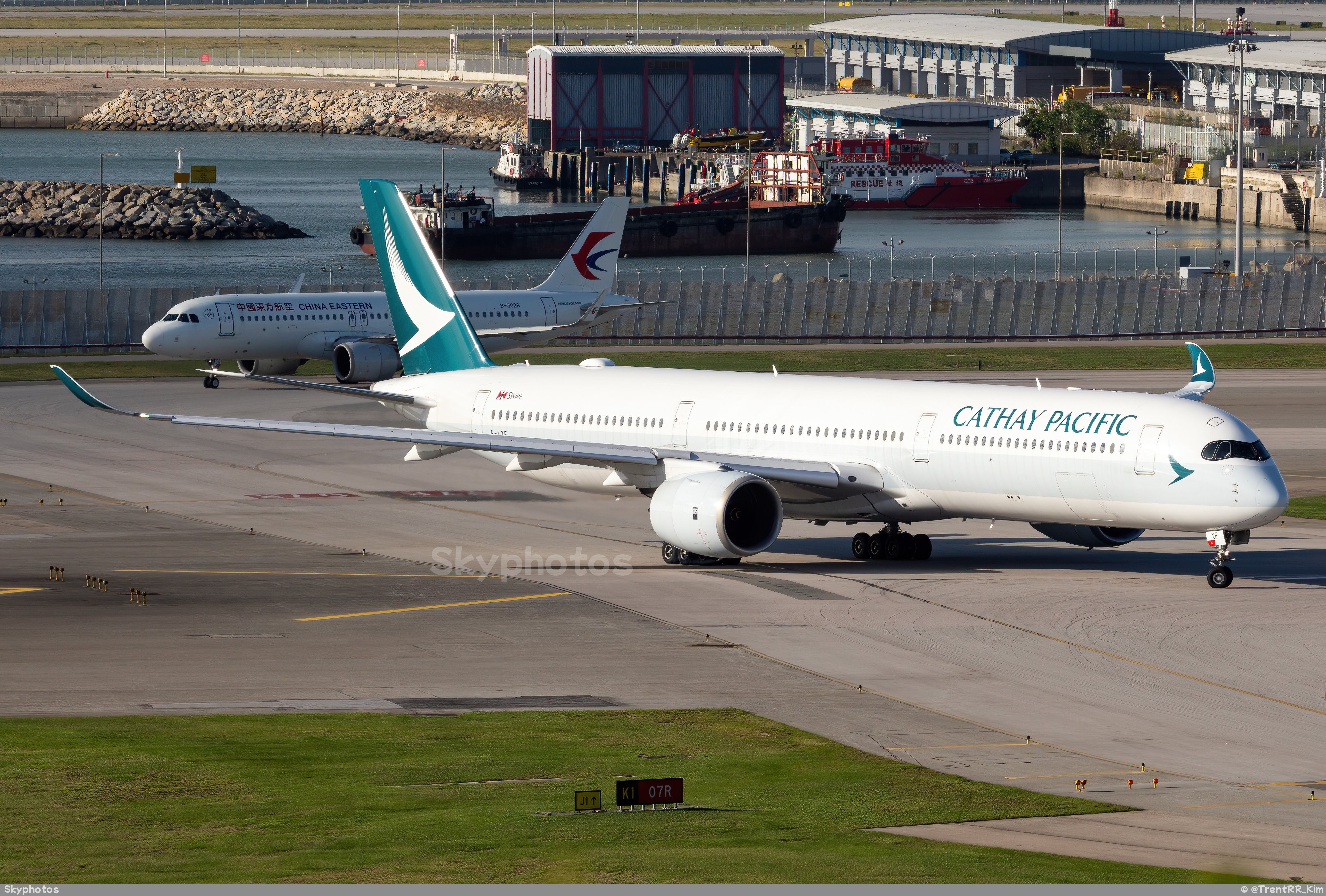 国泰航空 A350-1041