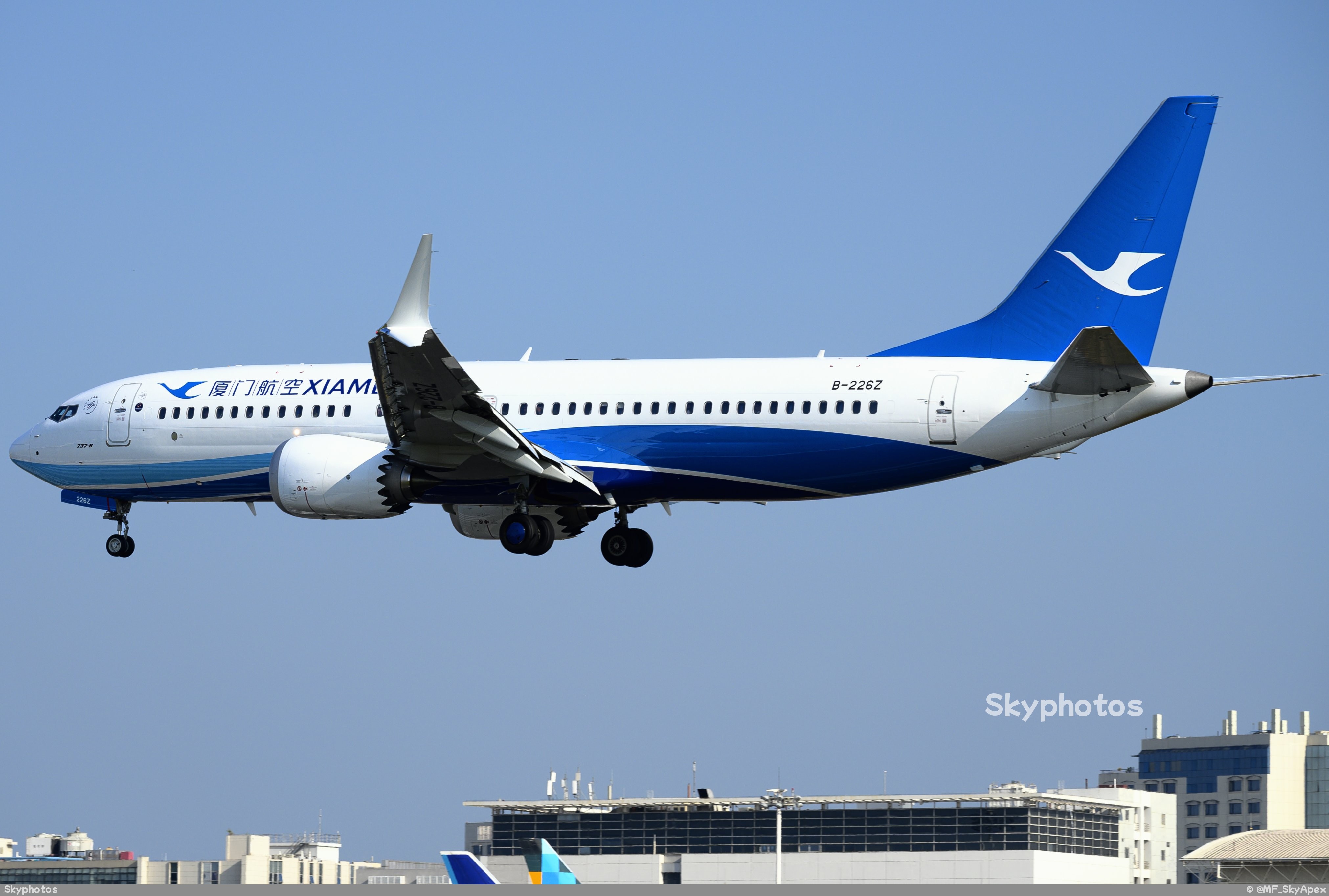 厦门航空 B737-8