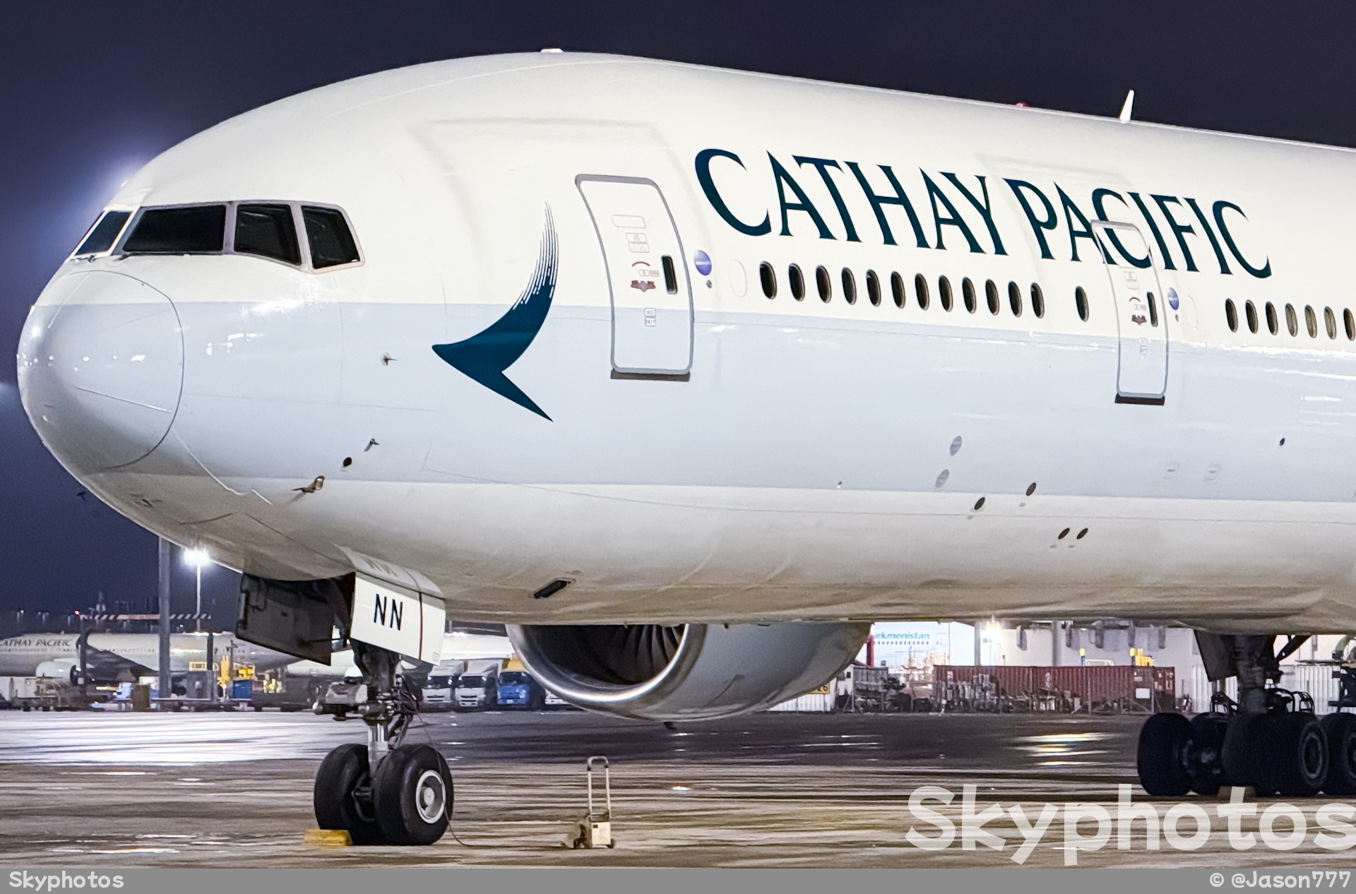 国泰航空 B777-367