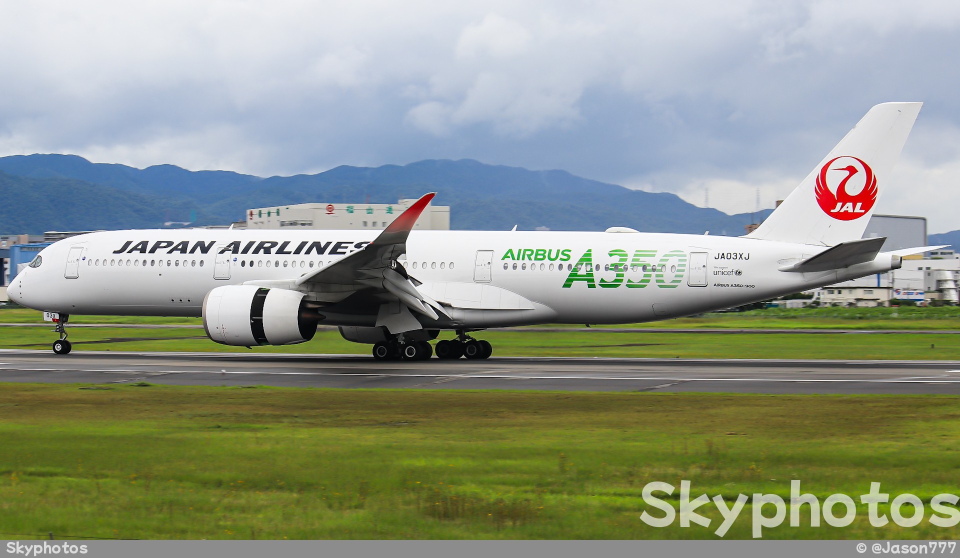 日本航空 A350-941