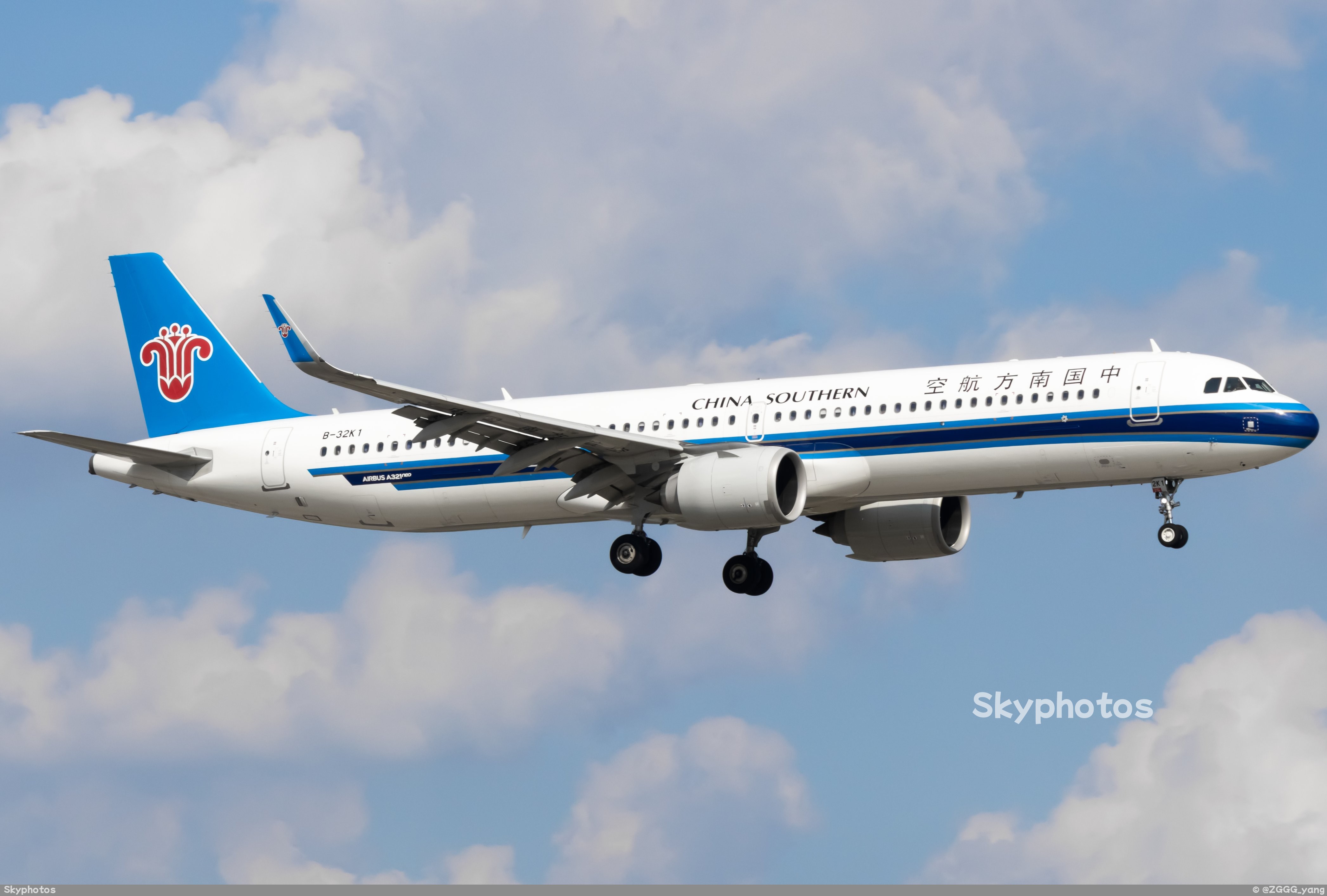 中国南方航空 A321-251NX