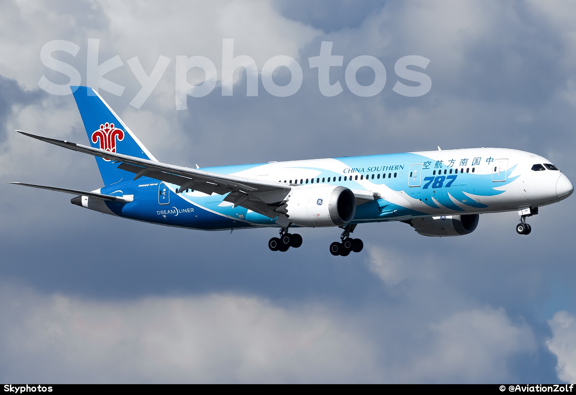 中国南方航空 B787-8