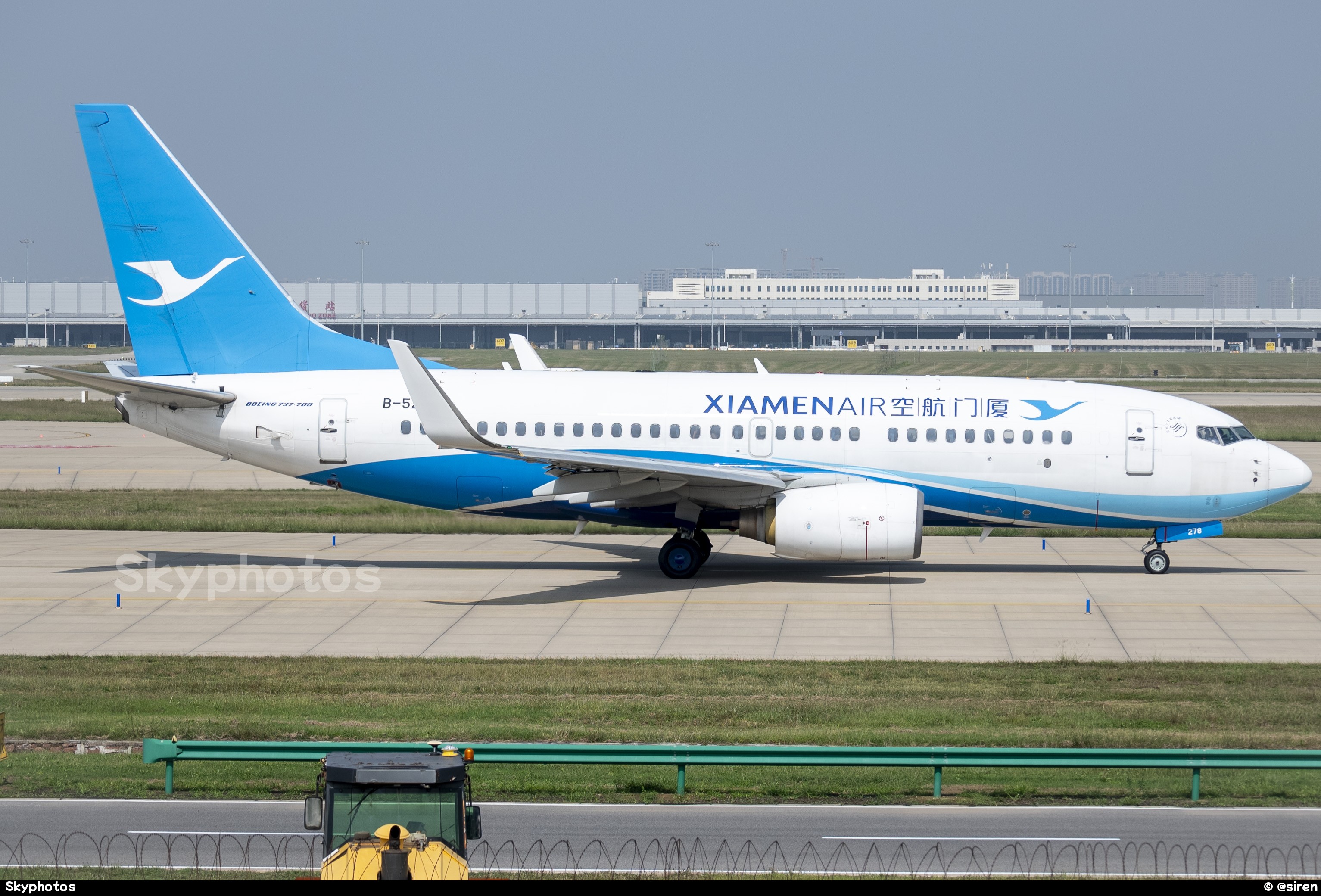 厦门航空 B737-75C(WL)