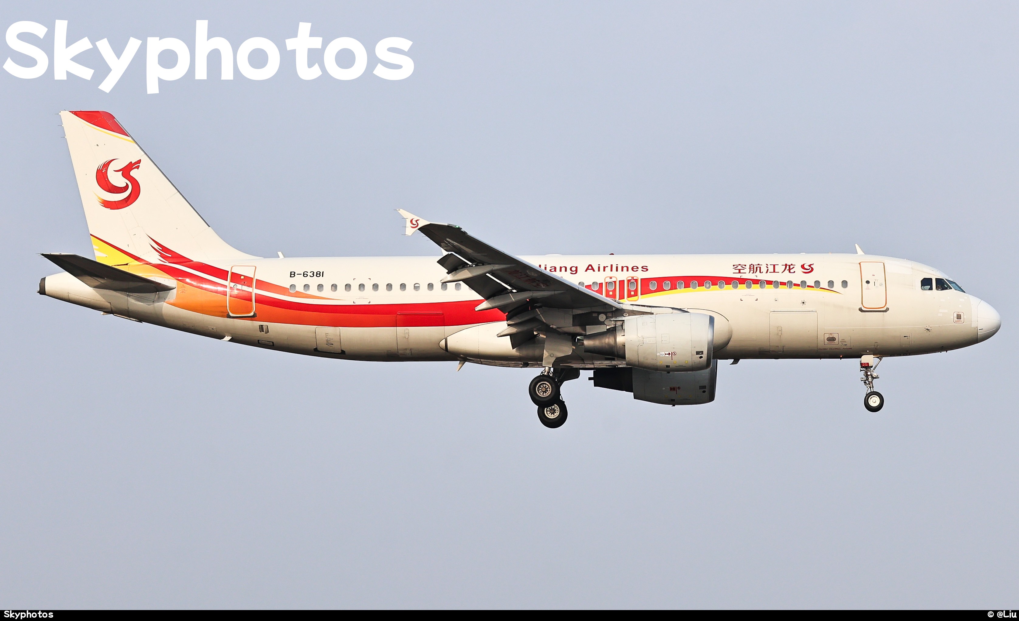 龙江航空 Airbus A320-214