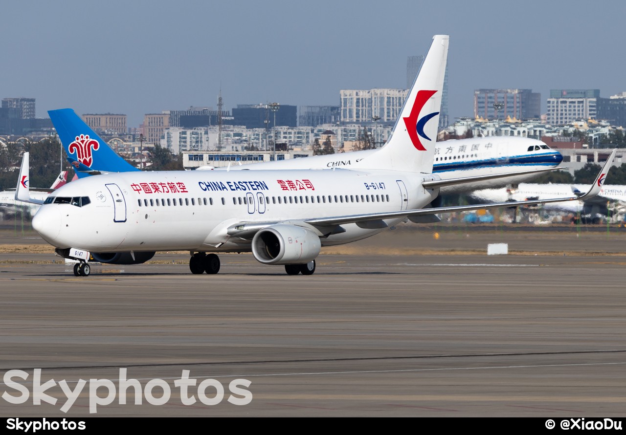 中国东方航空 B737-89P(WL)