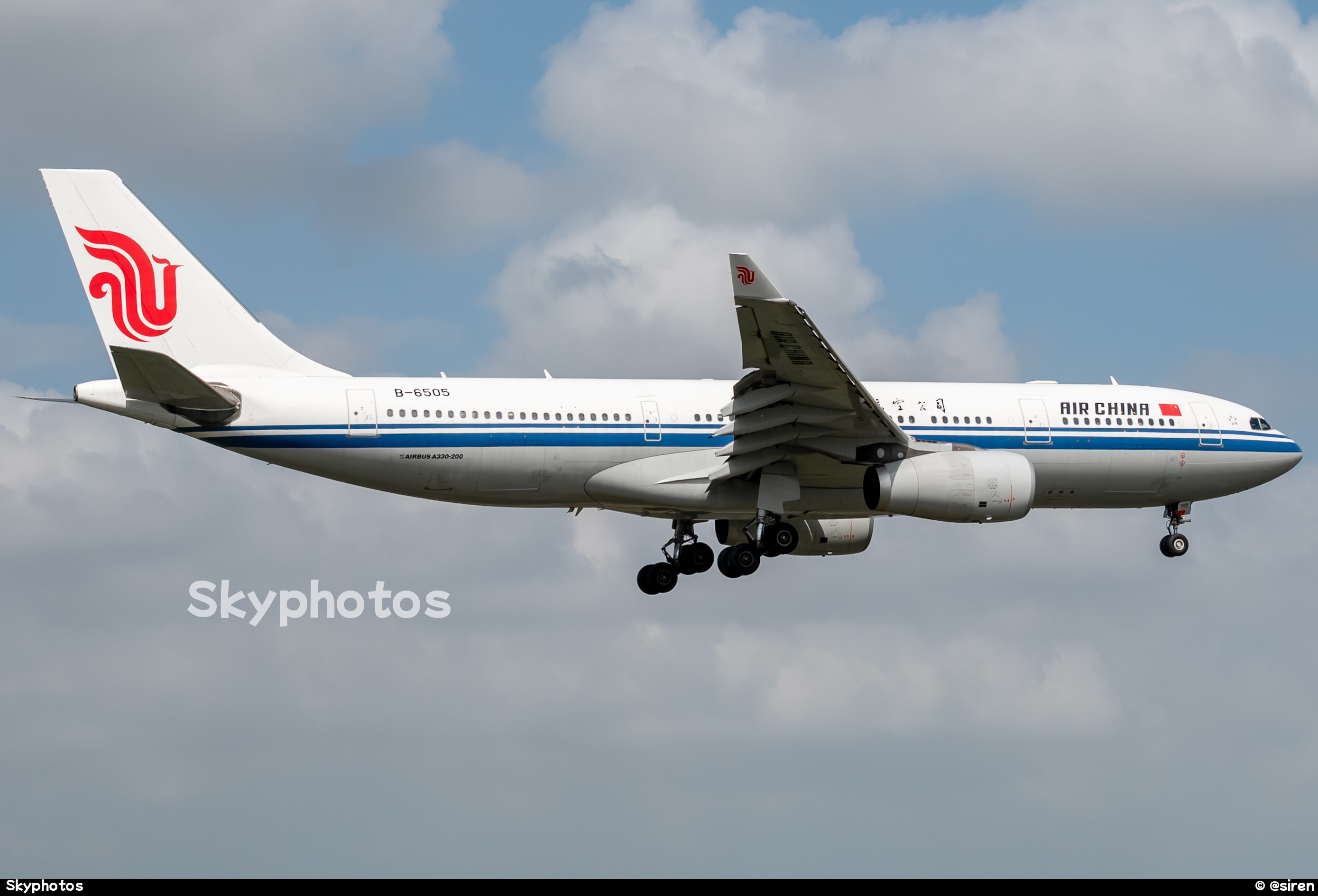 中国国际航空 A330-243