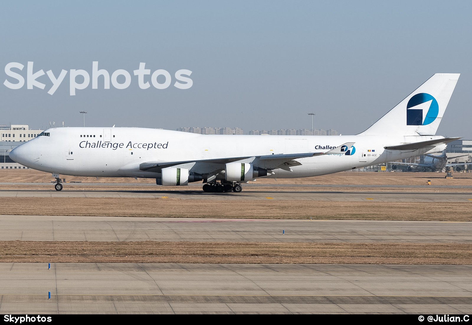 Challenge Airlines BE Boeing 747-412（BCF）
