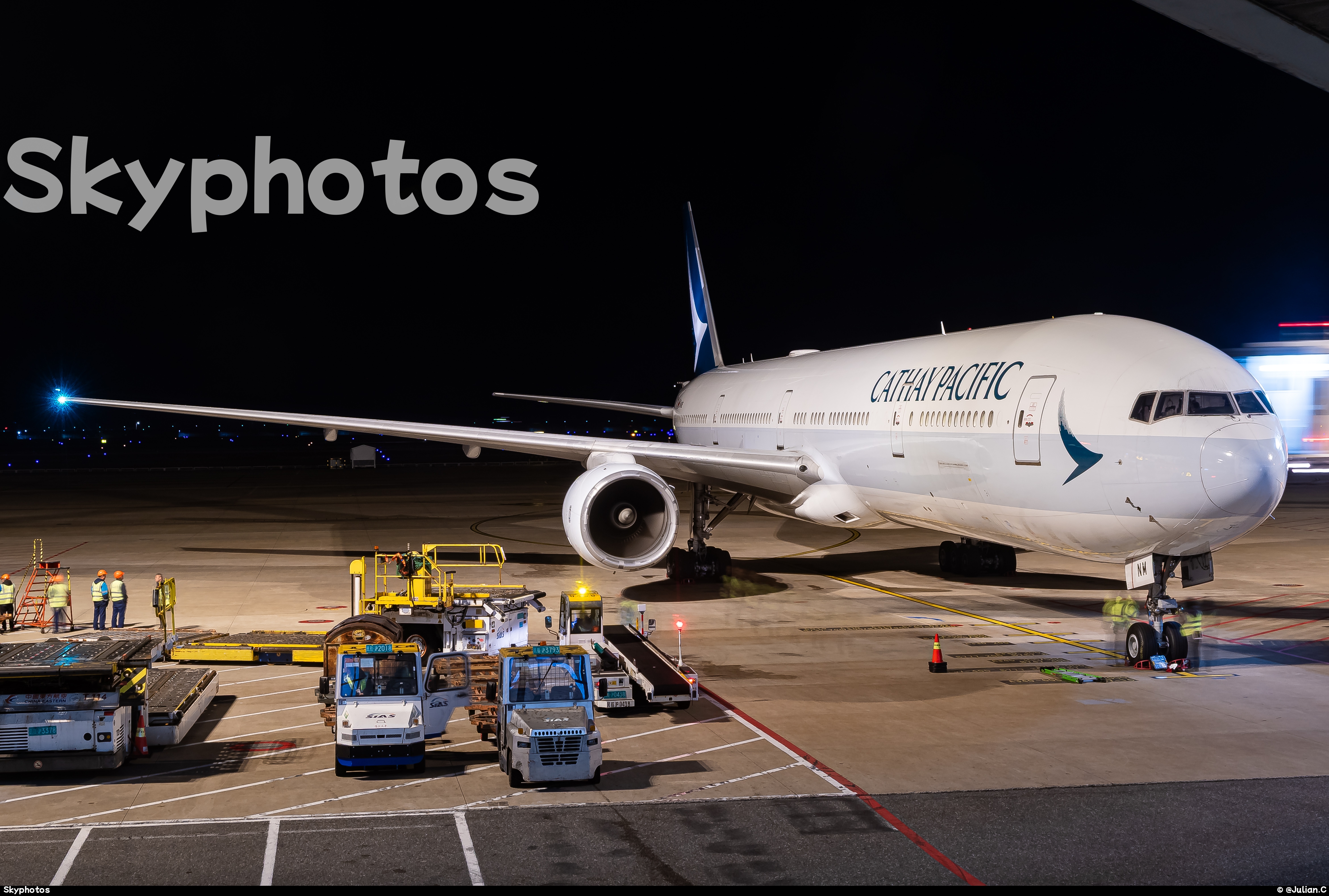 国泰航空 Boeing 777-367