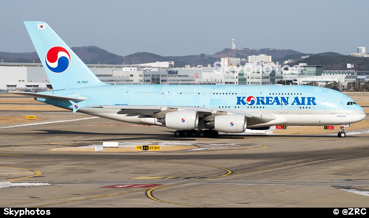 Korean Air Airbus A380-861