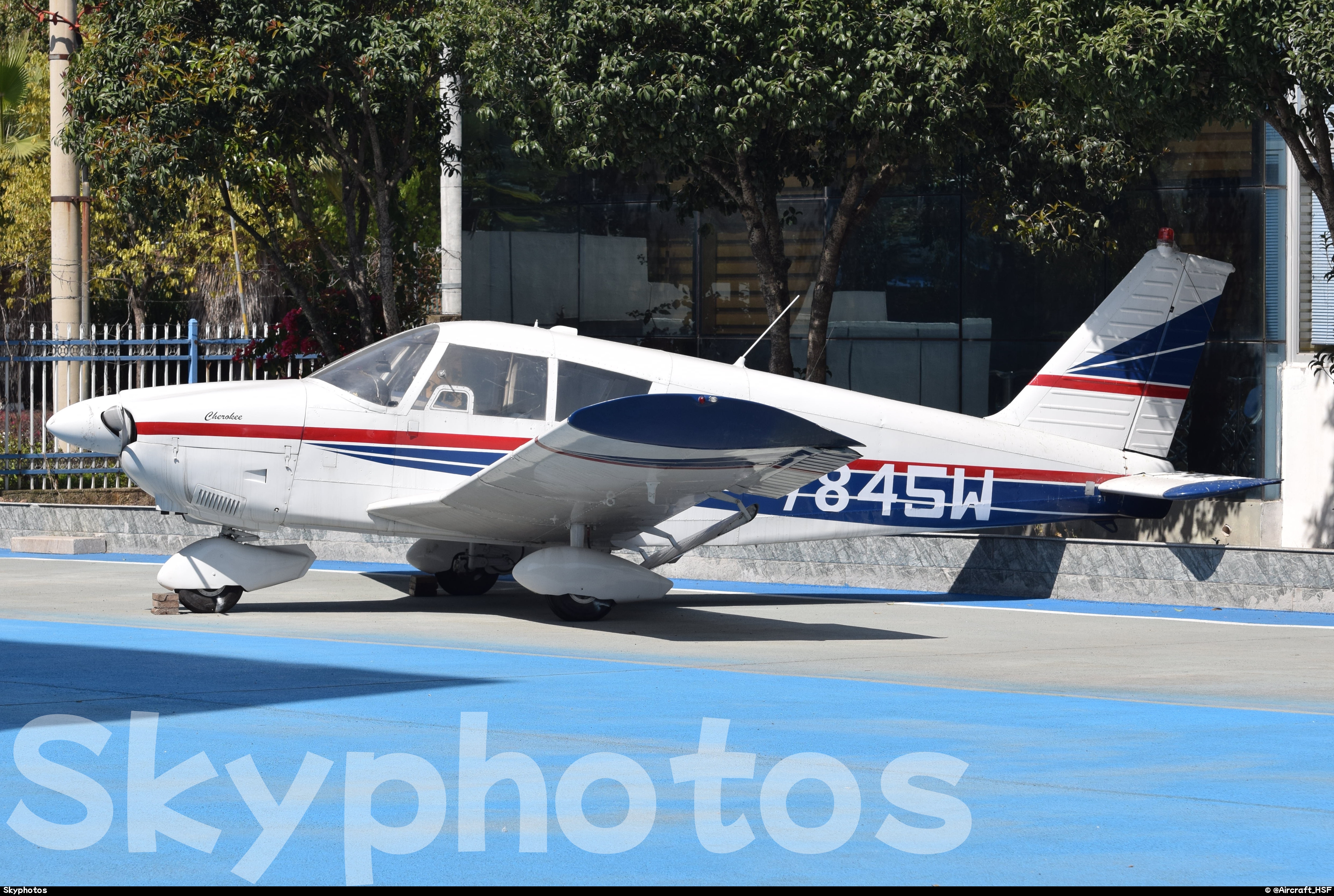 思凯兰航空 Piper PA-28