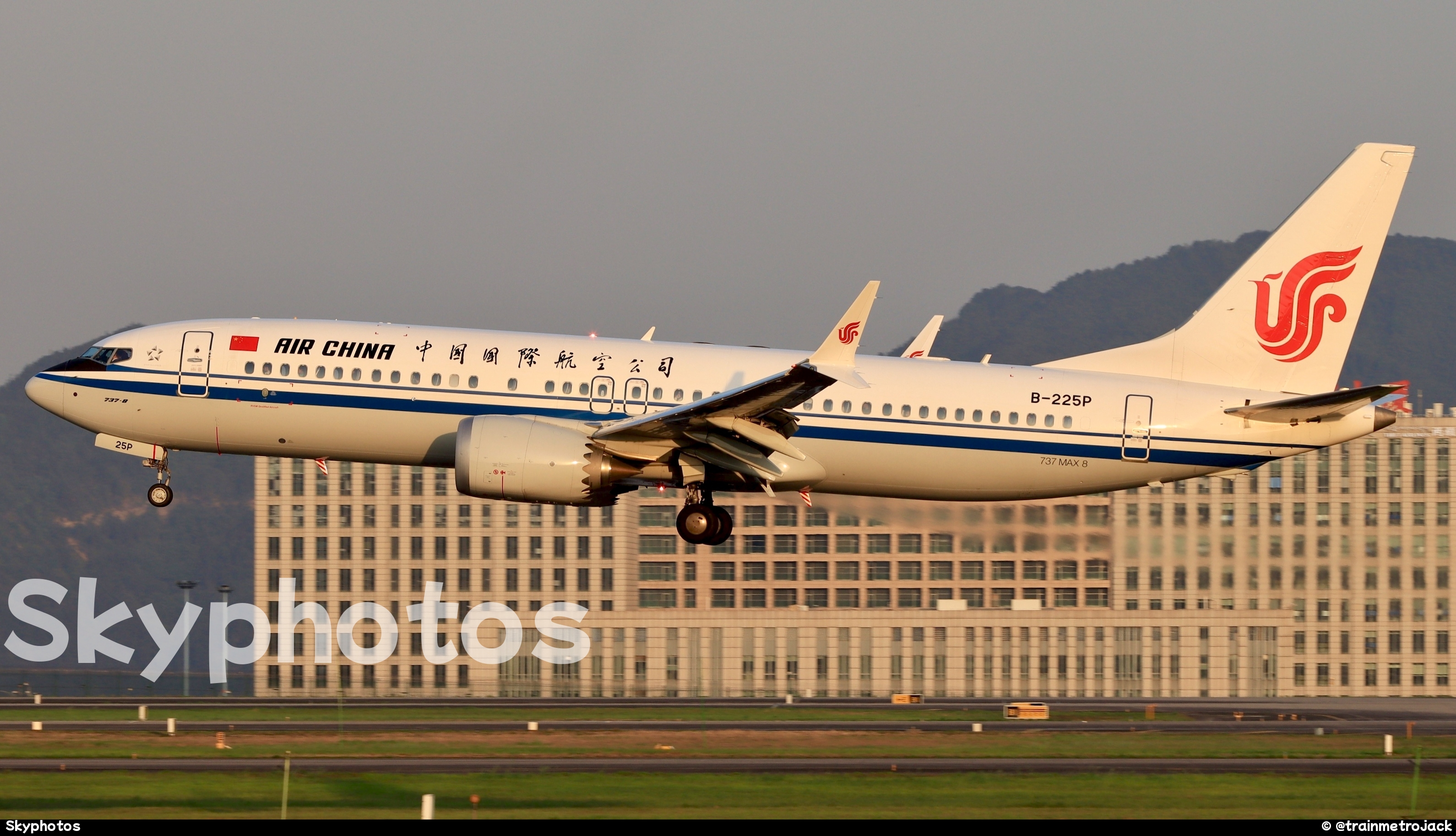 中国国际航空 B737-8